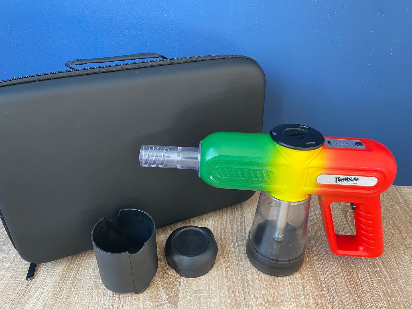 Honeypuff Smoke Thrower Bong - 1500mAh / Rasta