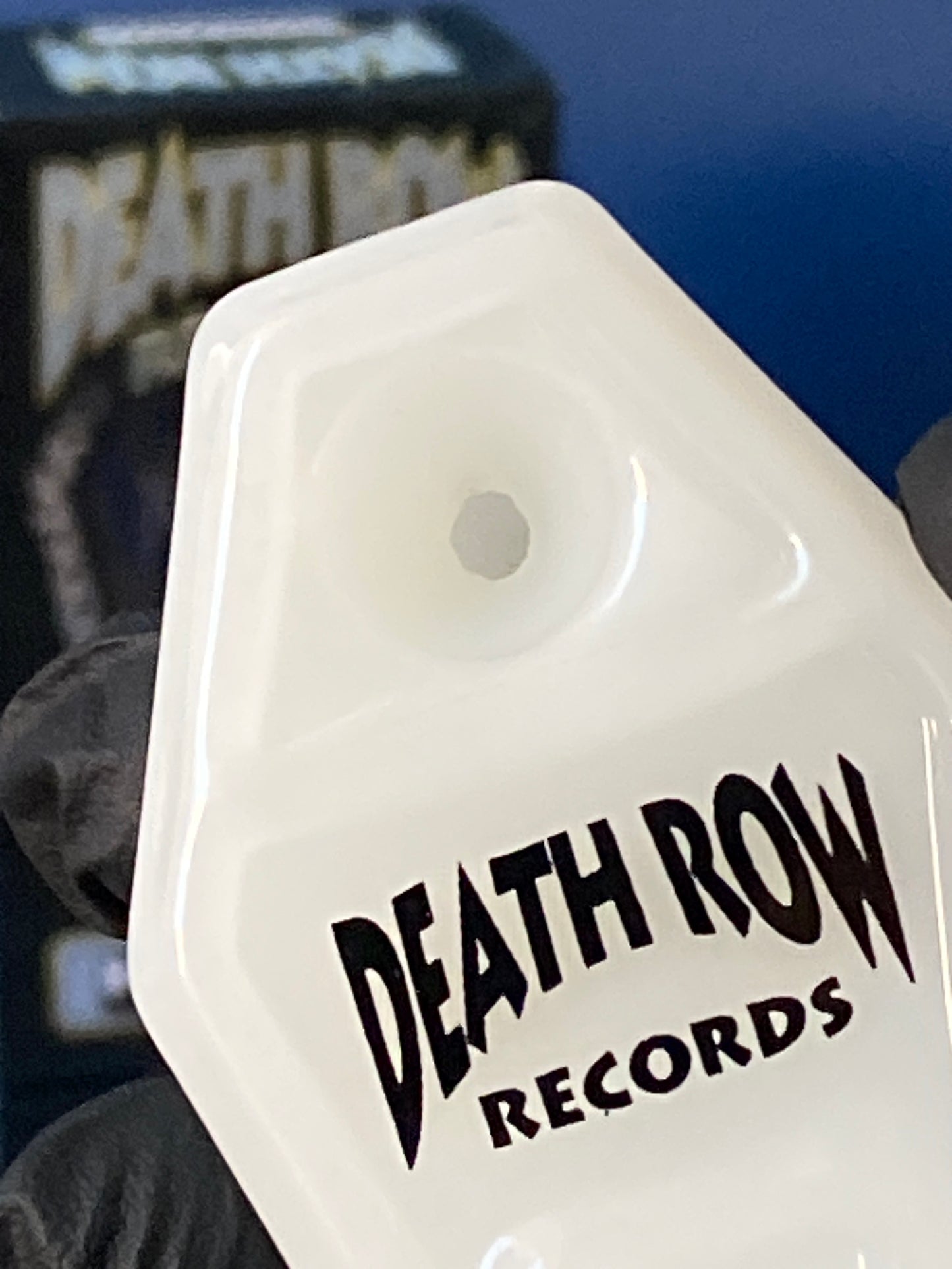Death Row Records Coffin Hand Pipe 4" Weiß - Legendäres Hip-Hop Sammlerstück