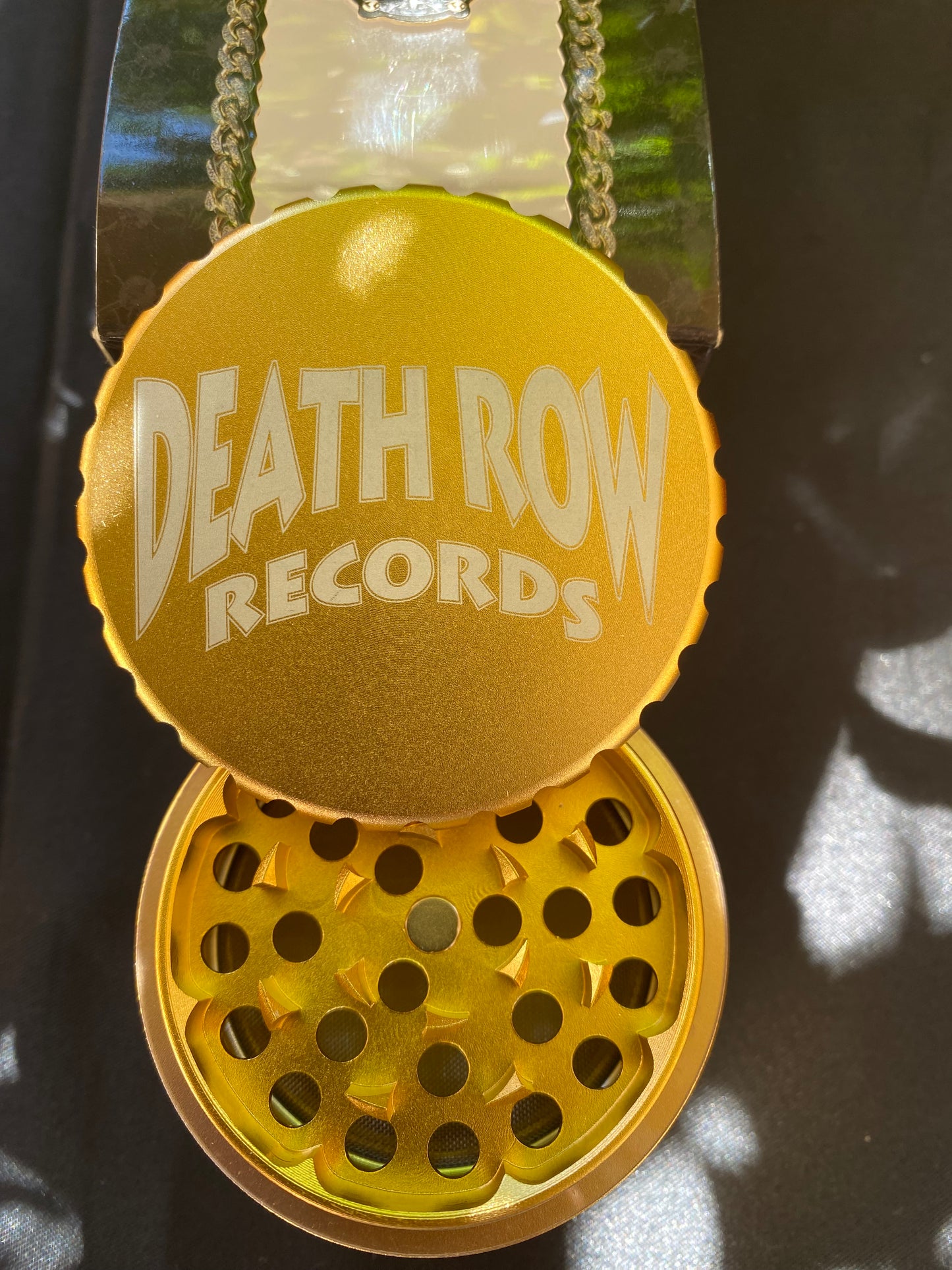 DRR - 2.4" 4Part Round Bottom Grinder ASSTD