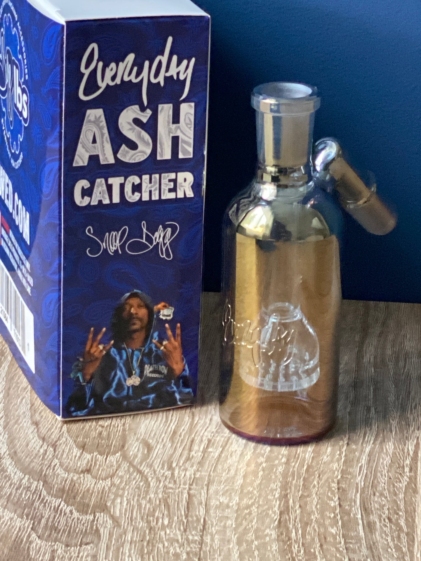 Dogg lbs Everyday 4" Ash Catcher - Showerhead Perc 14mm 45° - Premium Glas