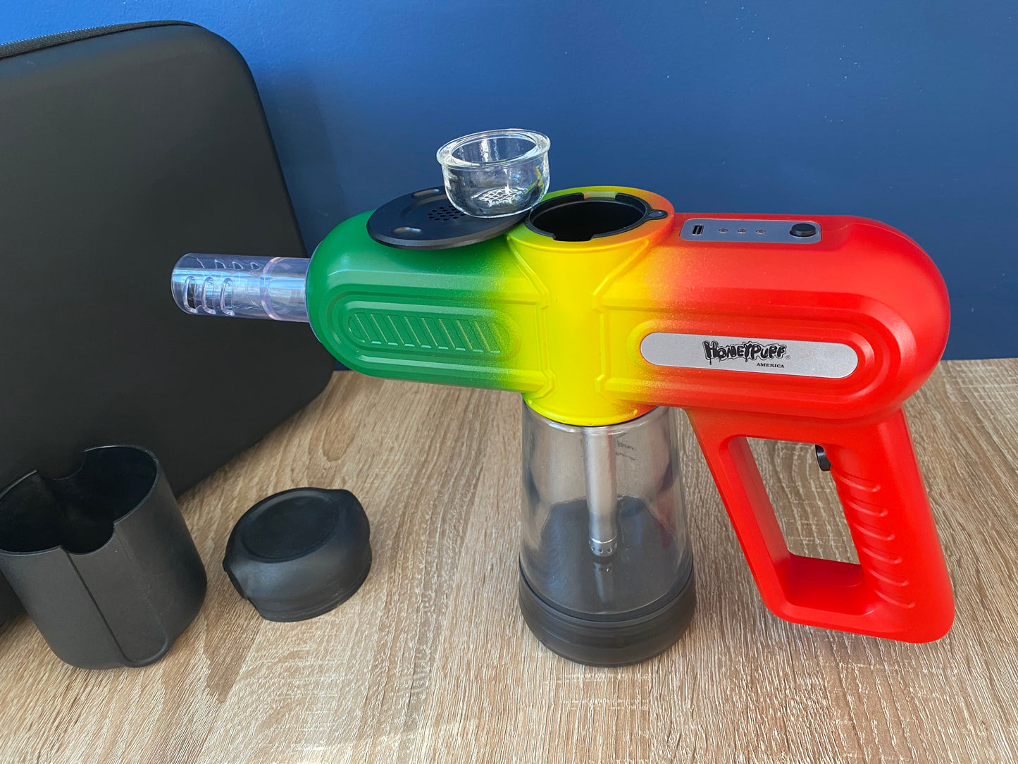 Honeypuff Smoke Thrower Bong - 1500mAh / Rasta
