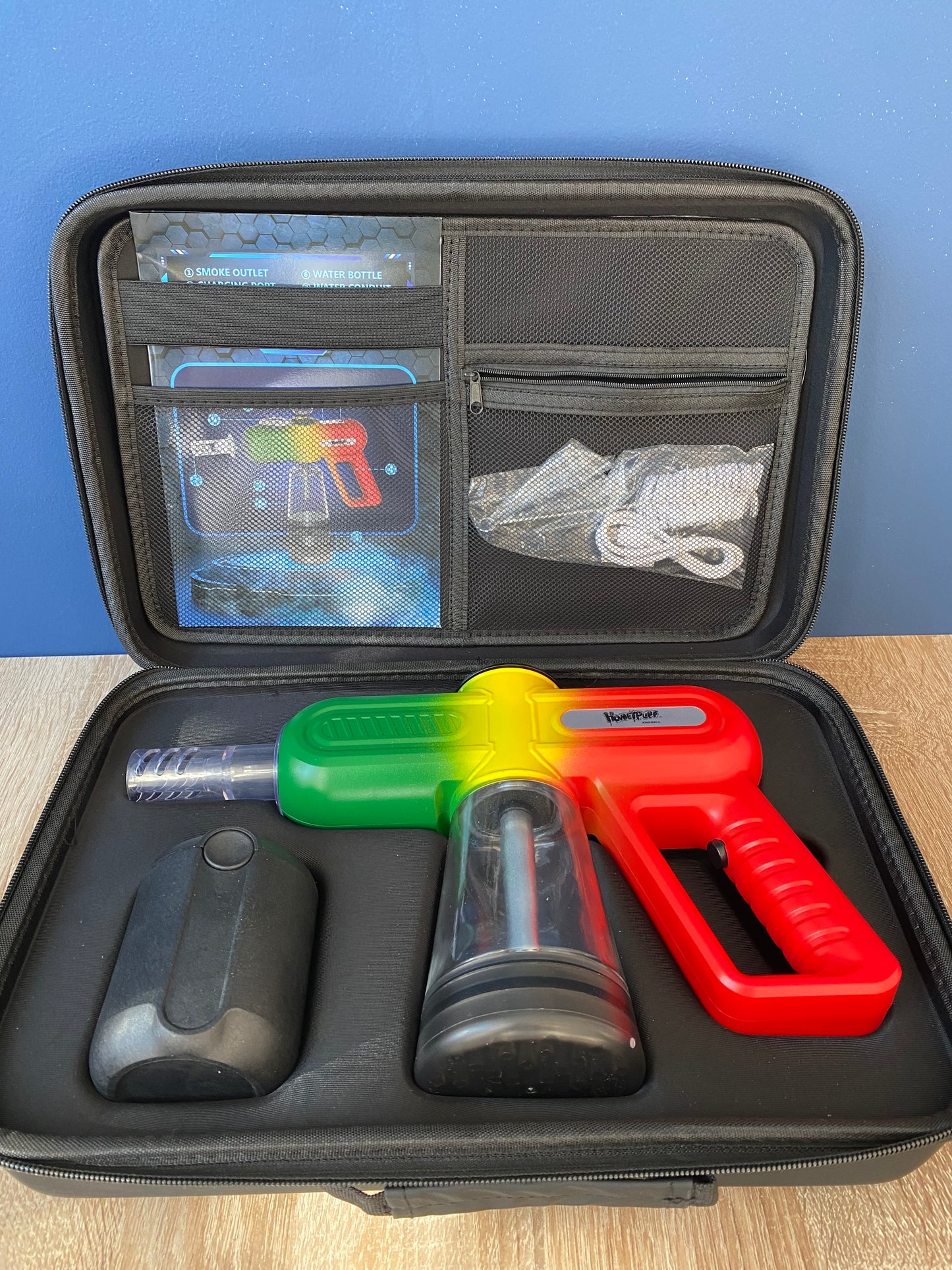 Honeypuff Smoke Thrower Bong - 1500mAh / Rasta