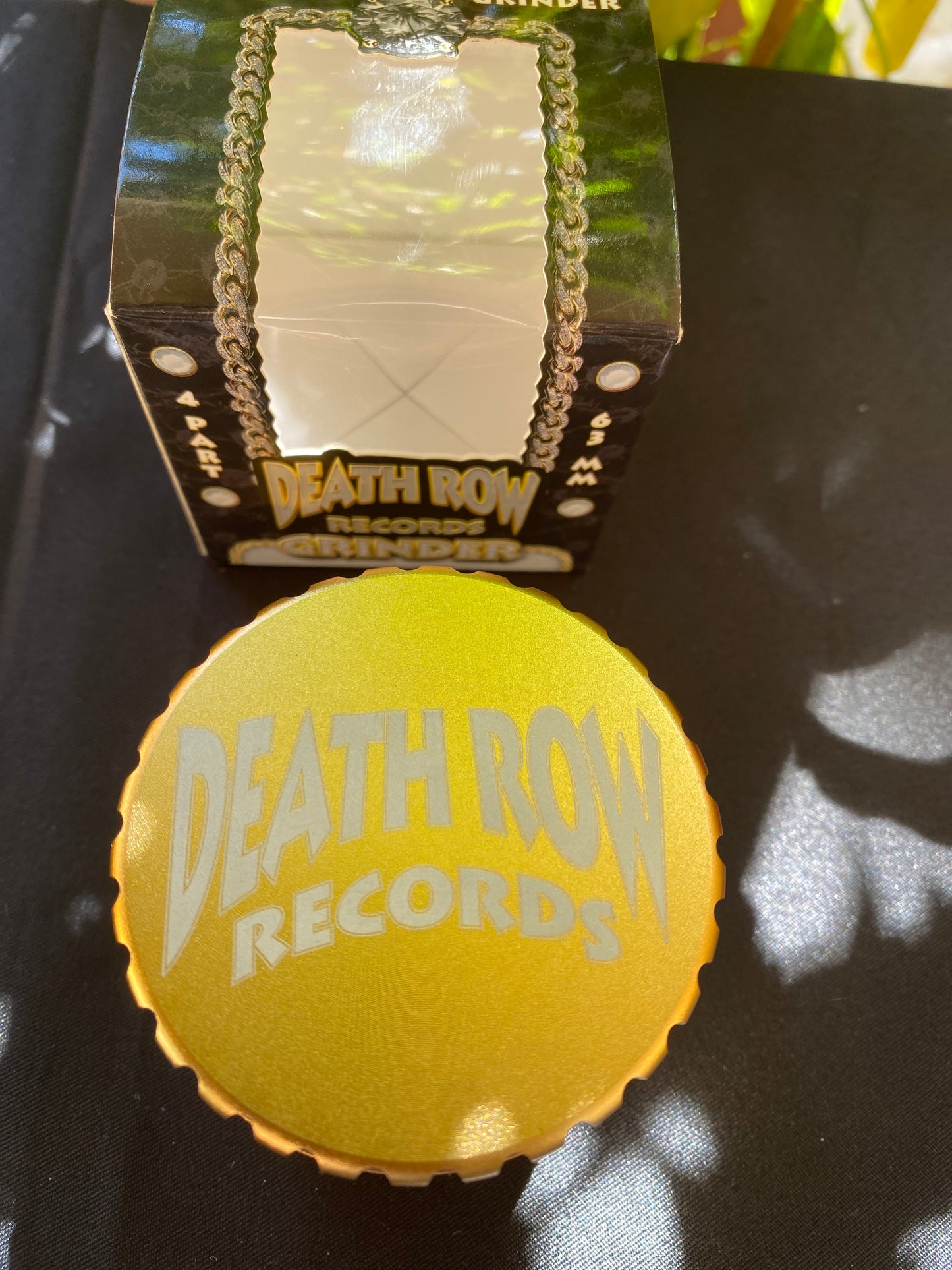 DRR - 2.4" 4Part Round Bottom Grinder ASSTD